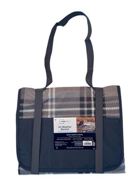 Gray Plaid All Weather Blanket with Shoulder Strap NWT